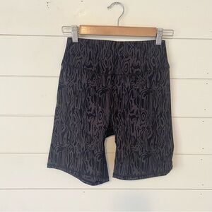 Kamo fitness serenity short